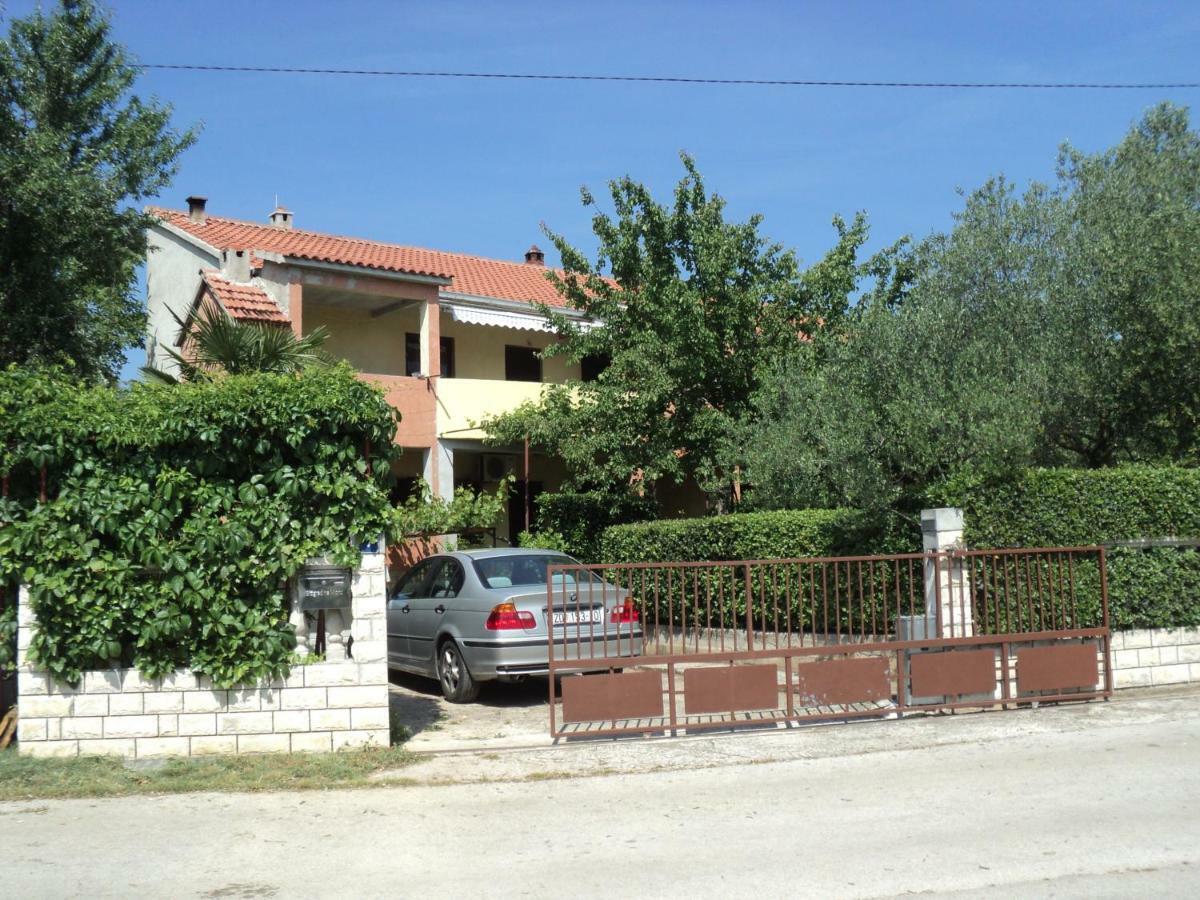 ביוגראד נה מורו Apartment Martina מראה חיצוני תמונה